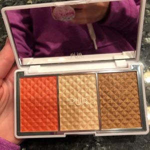 PUR palette